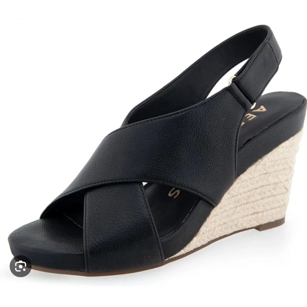 Aerosoles Black Wedge Sandals